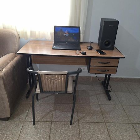 Apartamento Com Estacionamento, Wi-Fi, Ar Condicionado A 300 Metros Da Praia Da Enseada No Guaruja. Dış mekan fotoğraf