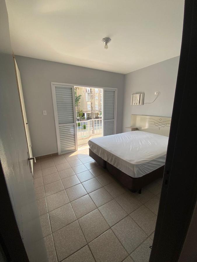 Apartamento Com Estacionamento, Wi-Fi, Ar Condicionado A 300 Metros Da Praia Da Enseada No Guaruja. Dış mekan fotoğraf
